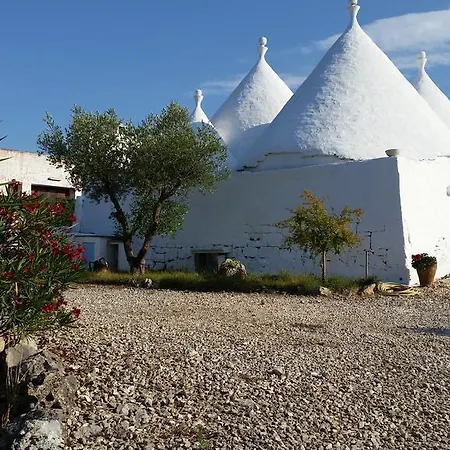 펜션 Trullo Tre Coni